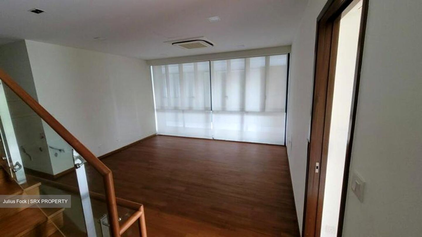 One Tree Hill (D10), Semi-Detached #523664201